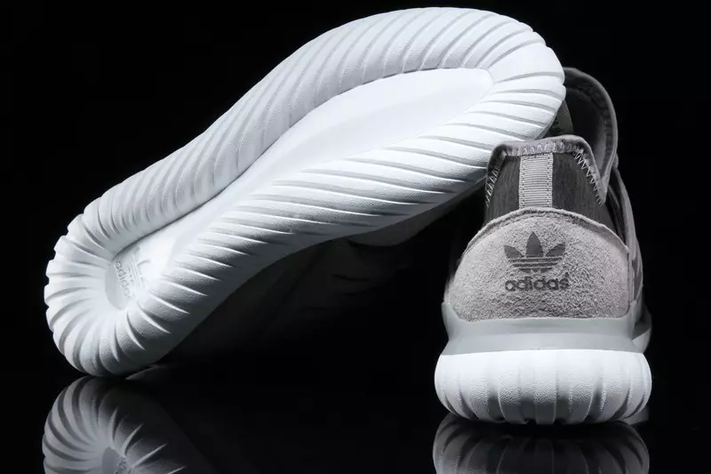 adidas Tubular Radial Fleece