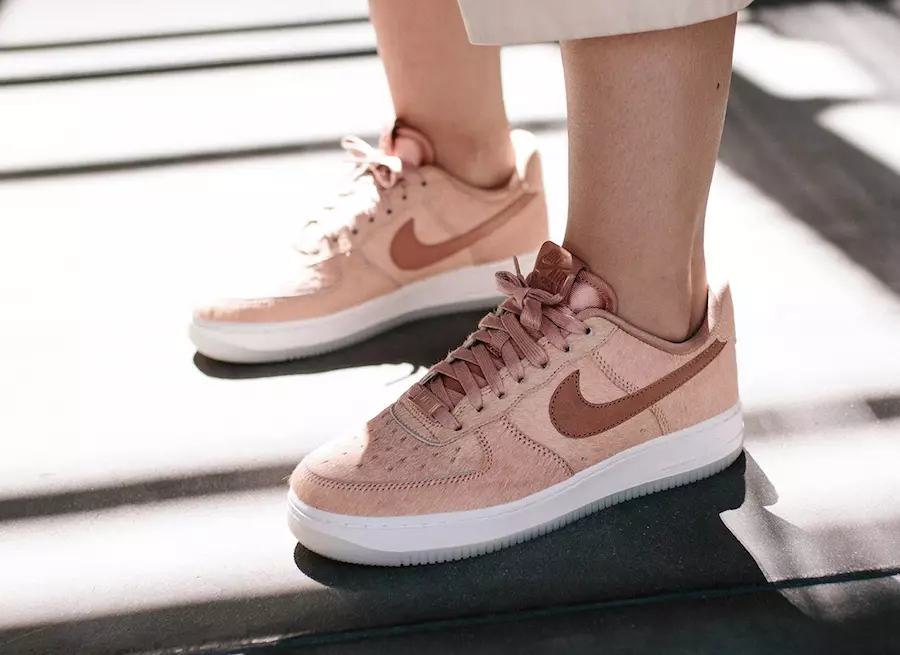 Nike Air Force 1 '07 LX slipper inn