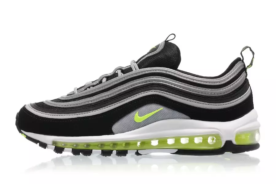 Кроссовки Nike Air Max 97 OG Japan (код стиля: 921826-004) представлены в цветовой гамме Black, Volt, Metallic Silver и White, которая дебютирует в октябре 2017 года.