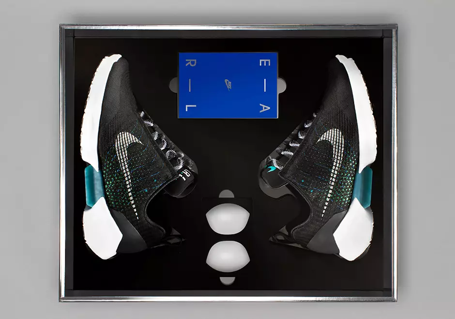 Nike HyperAdapt Packaging