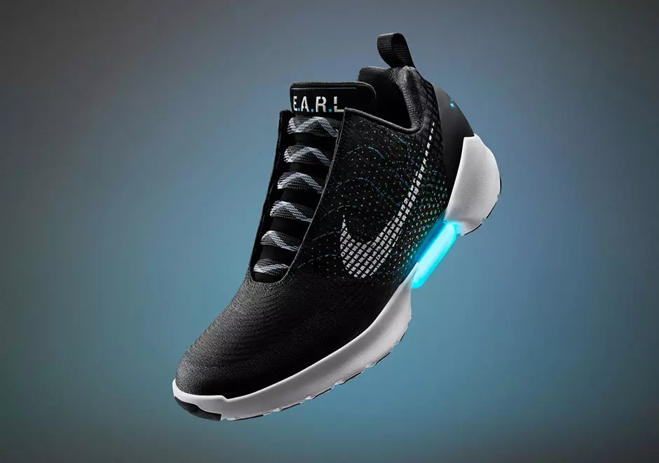 Võimsad paelad Nike HyperAdapt