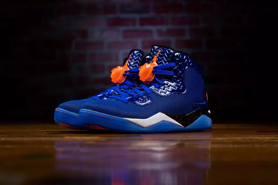 Air Jordan Spike 40 Spike Lee ဂိမ်းတော်ဝင်