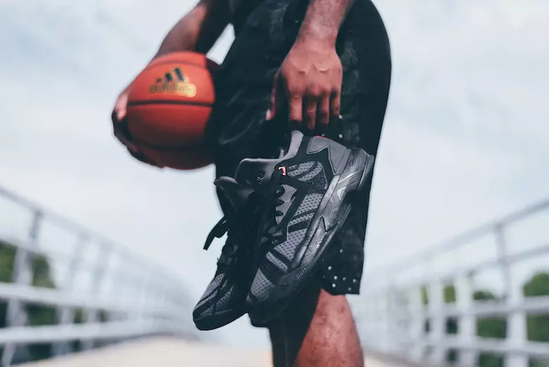 adidas D Lillard 2 Haifisch Schwarz