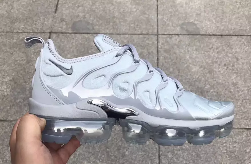 Nike Air VaporMax Plus