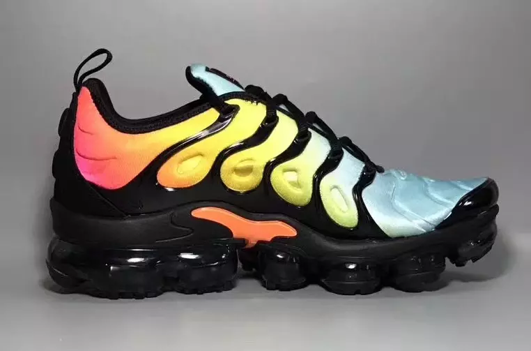 Nike VaporMax Plus Zachód słońca A04550-002