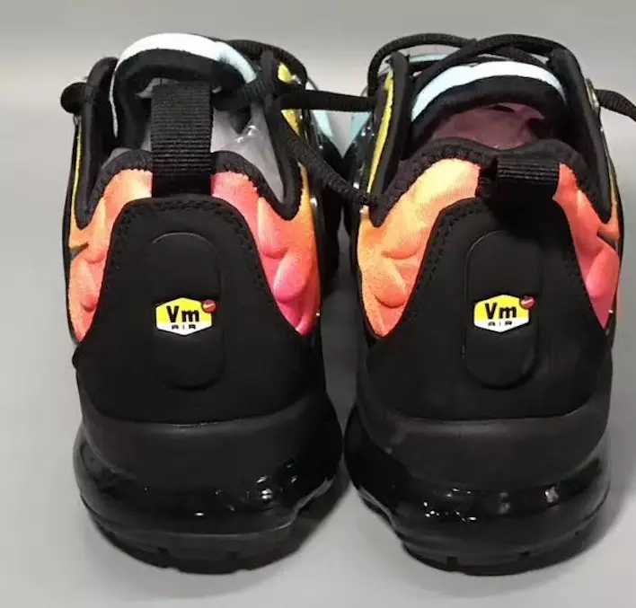 Nike VaporMax Plus Sonnenënnergang A04550-002