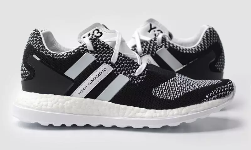 adidas Y3 Primeknit Pure Boost ပါ။