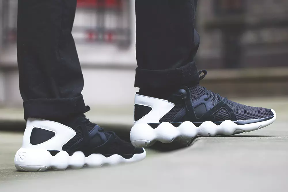 adidas Y-3 Kyujo Low „Black/White“