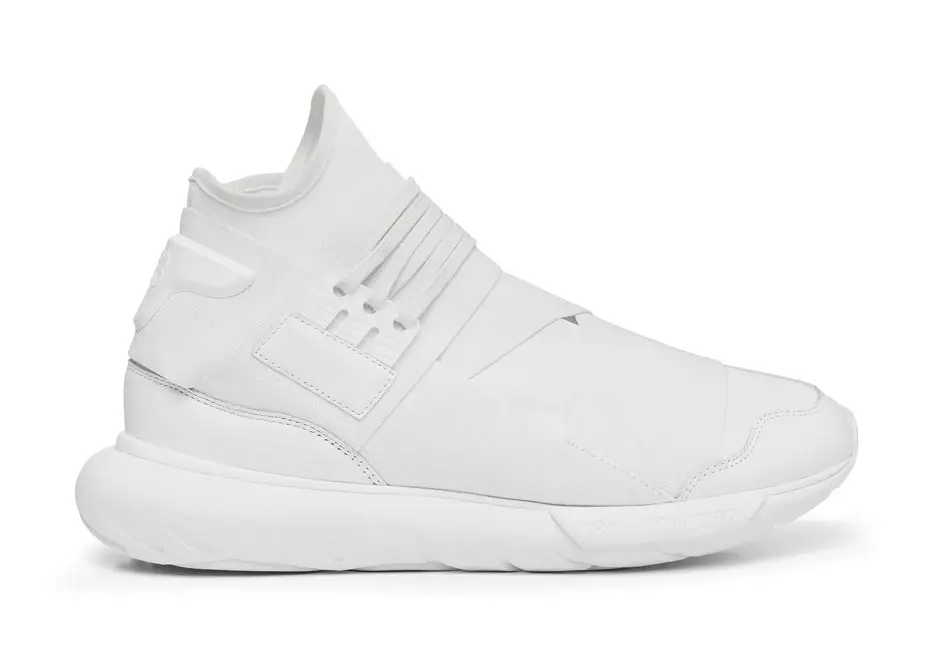 adidas Y-3 Qasa Dia duit Triarach Bán