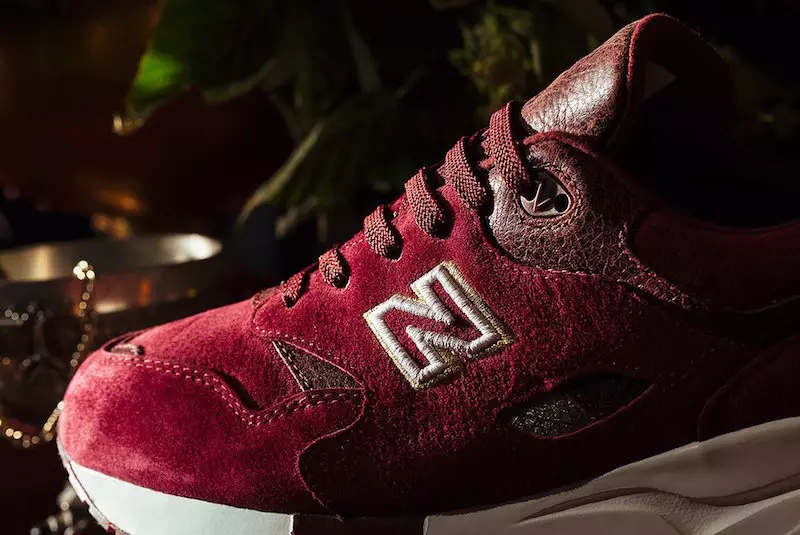 UBIQ x New Balance 1600 anglických korún