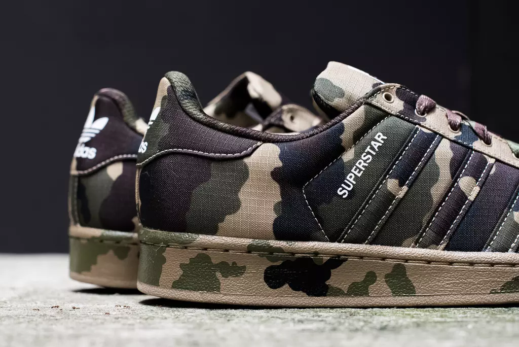 Grafický balík adidas Superstar Camo