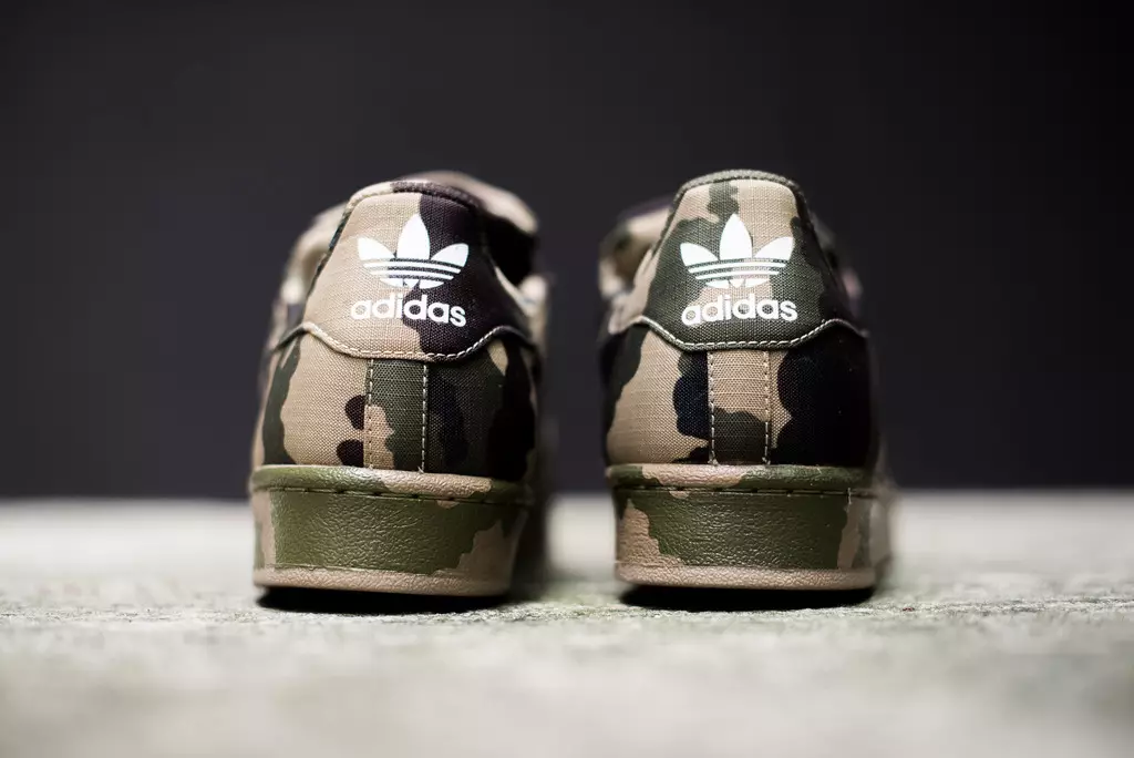 adidas Superstar Camo графикалық жинағы