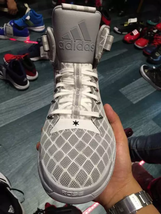 adidas D Rose ၆