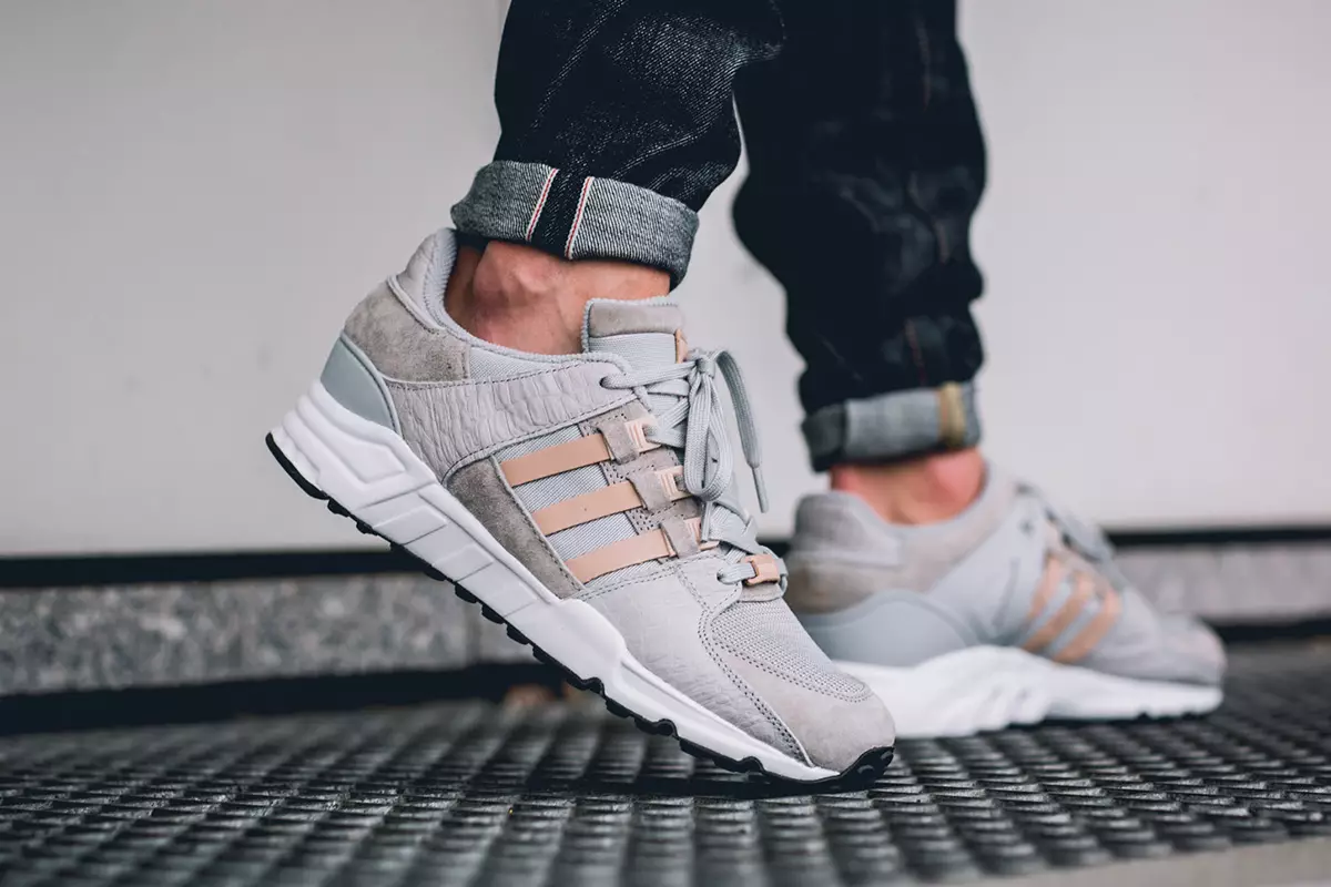 Tacaíocht Rith adidas EQT 93 Pacáiste Croc