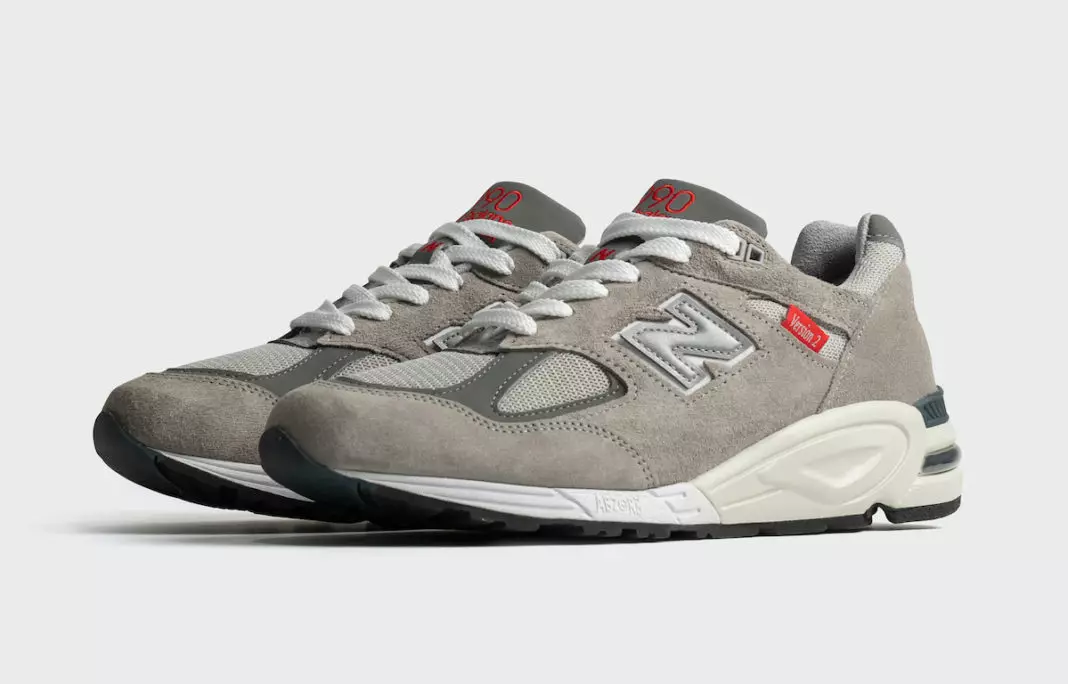 New Balance MADE 990v2 versiyasi seriyasining chiqarilgan sanasi