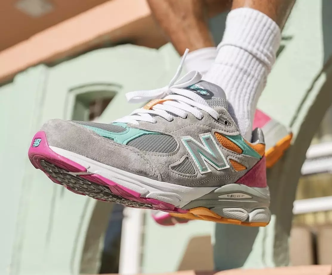 Prezzo della data di rilascio di DTLR New Balance 990v3 Miami Drive