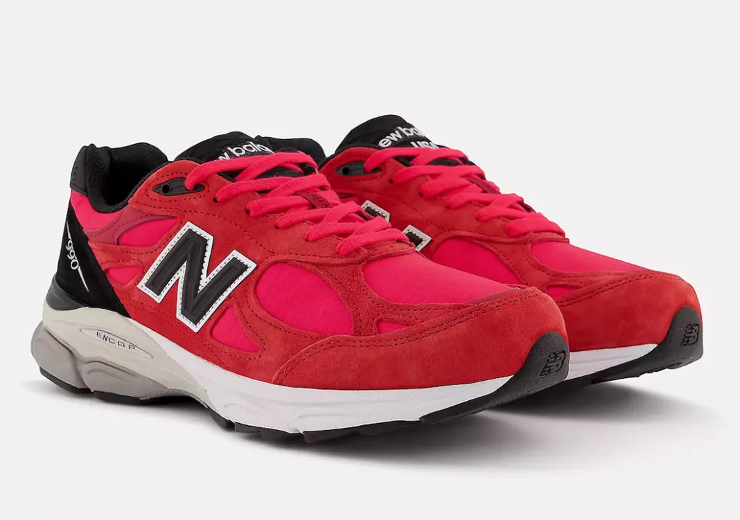 تاریخ انتشار New Balance 990v3 Red Suede M990PL3