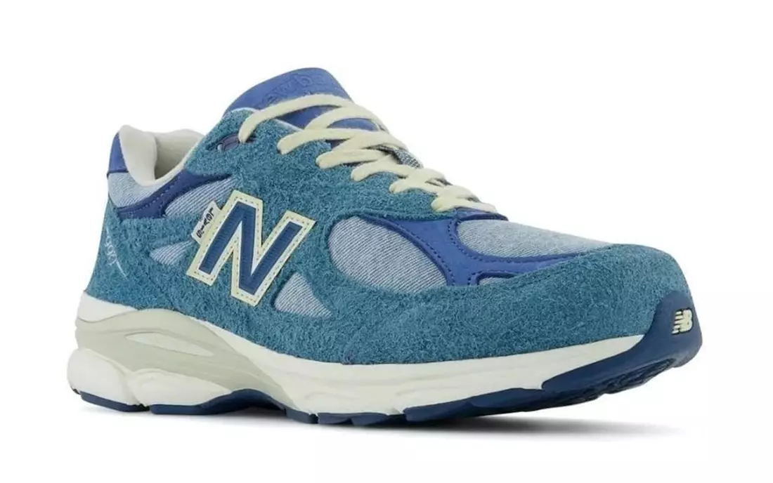 تاریخ انتشار Levis New Balance 990v3 M990LI3