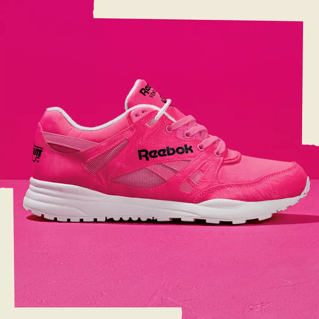 Reebok קלאַסיקס ווענטילאַטאָר טאָג גלאָ פּאַק