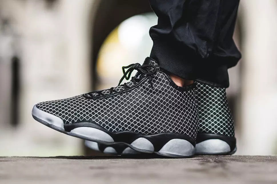 Jordan Horizon Siyah Beyaz