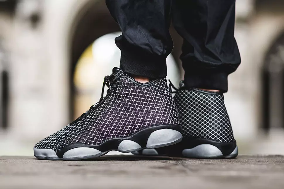 Jordan Horizon Zwart Wit