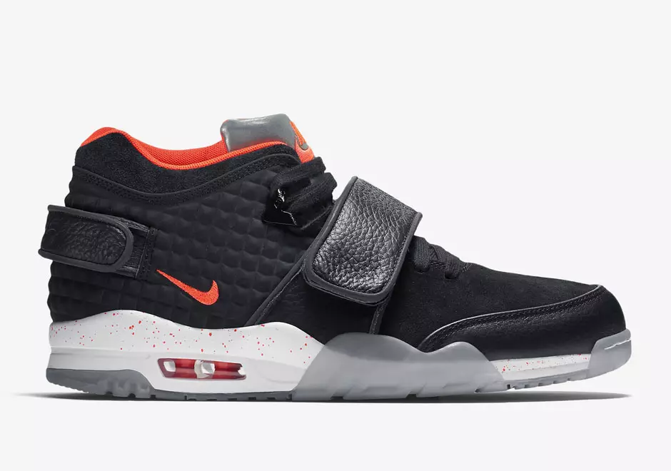 Nike Air Cruz Black Tour Màu vàng Sáng Đỏ thẫm