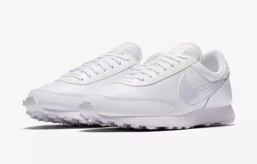 Nike Daybreak Releasing i Clean White og Barely Grape