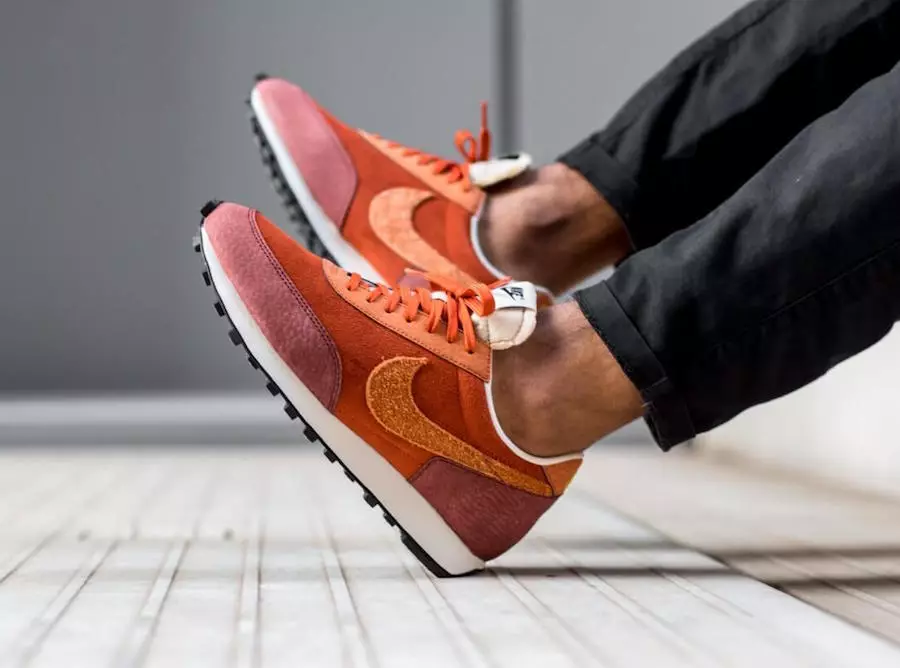 Nike Daybreak Rugged Orange CU3016-800 Dáta Eisiúna