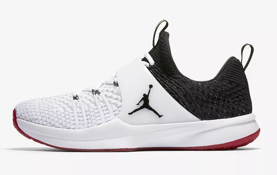 Кросівки Jordan Trainer 2 Flyknit Chicago White Black Gym Red 921210-101