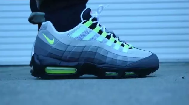 Nike Air Max Co to jest Air Max 95 na stopach