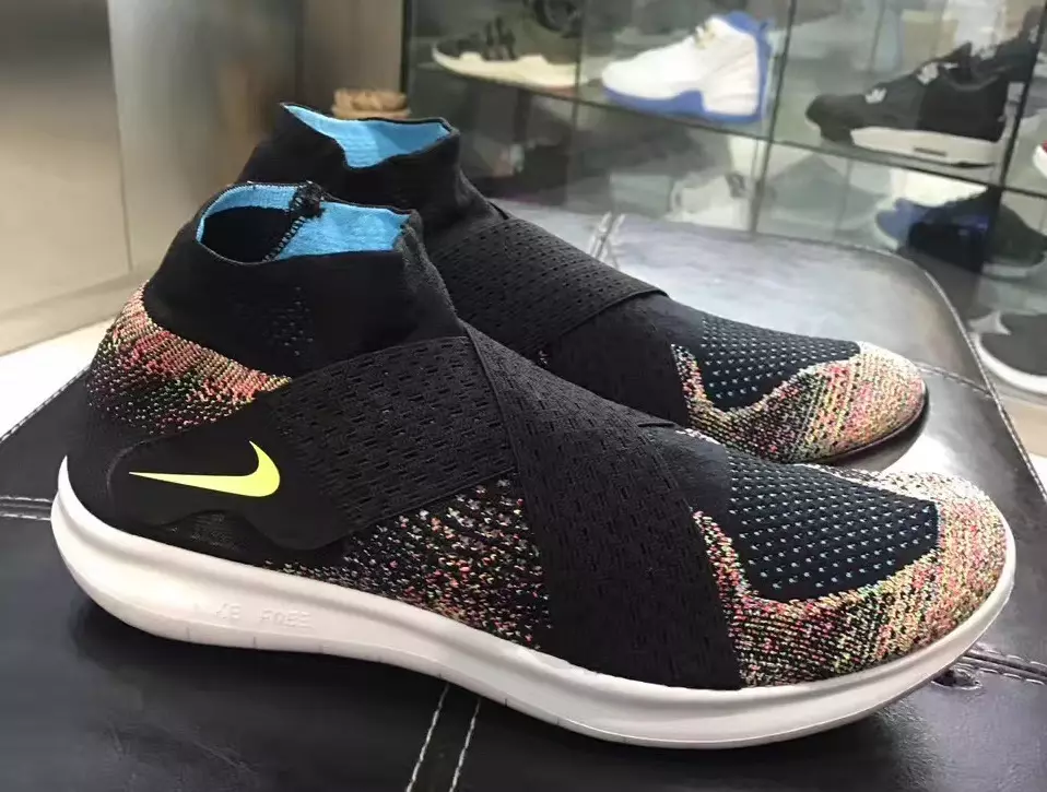 Nike Free RN Motion Flyknit'i 2017 Yazı için Yeniliyor