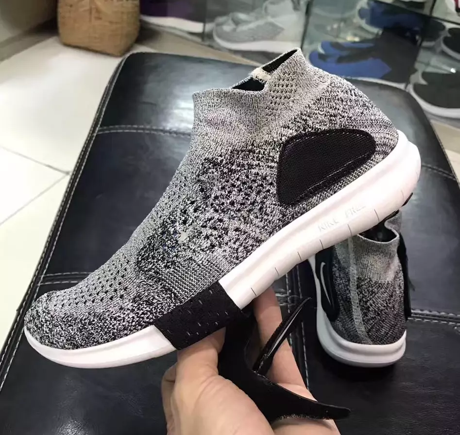 Nike Free RN Tairiscint Flyknit 2 Oreo