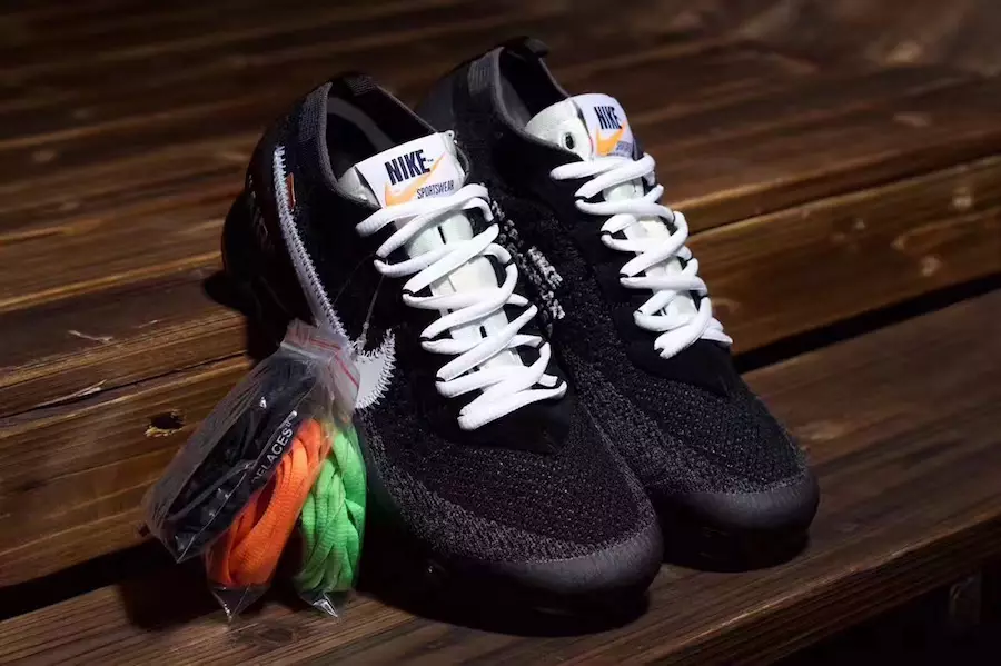 Off-White Nike VaporMax AA3831-100