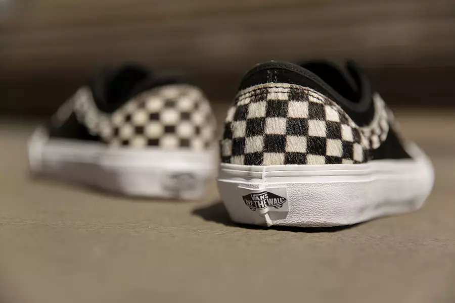 Колекція волосся поні Vans Style 36