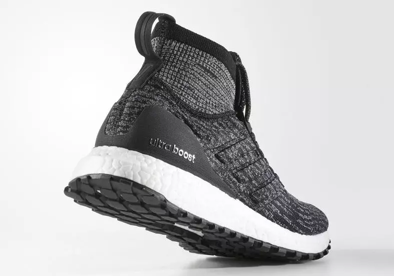 S82036 adidas Ultra Boost ATR Mid Oreo Svart Hvit