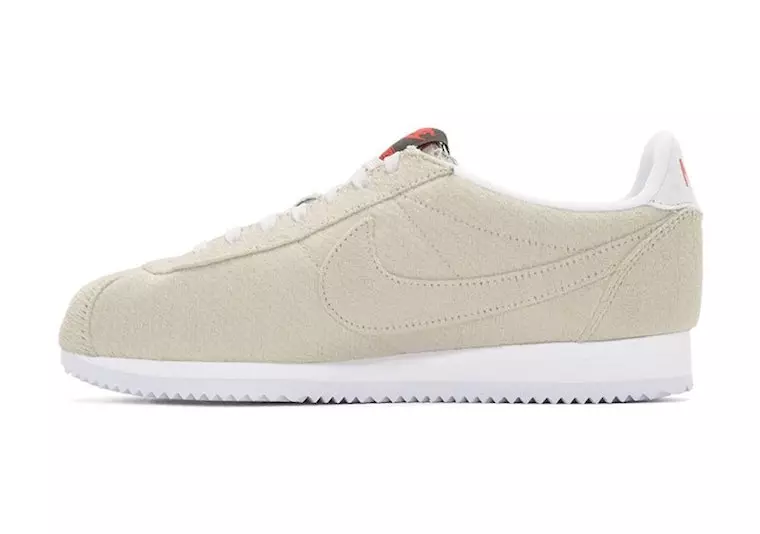 Stranger Things x Nike Cortez Sail Deep Royal Blue Data di uscita