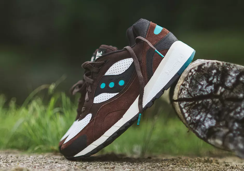 Scáth Saucony West NYC 6000 Fionnuisce