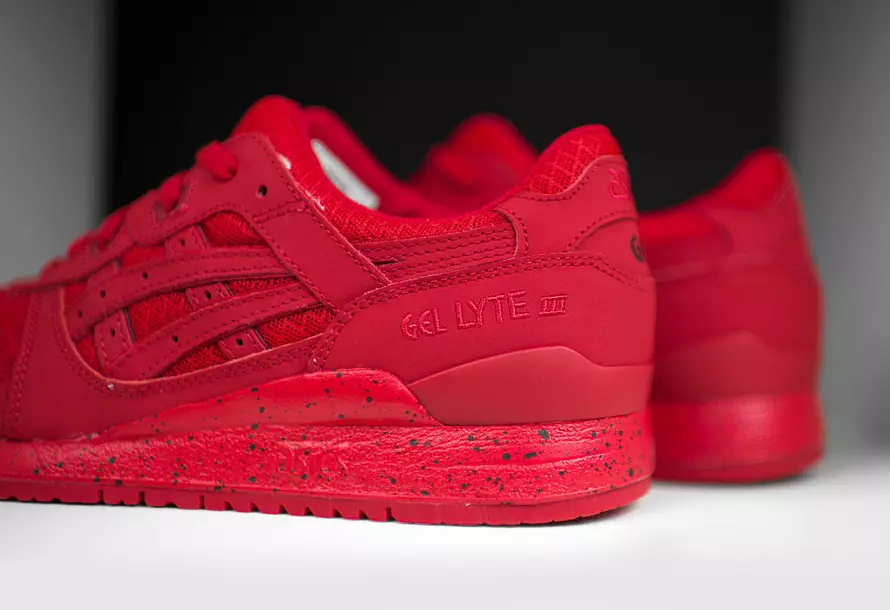 ASICS Gel Lyte III ja Gel Lyte V Black Red