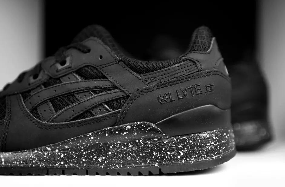 ASICS Gel Lyte III ja Gel Lyte V Black Red