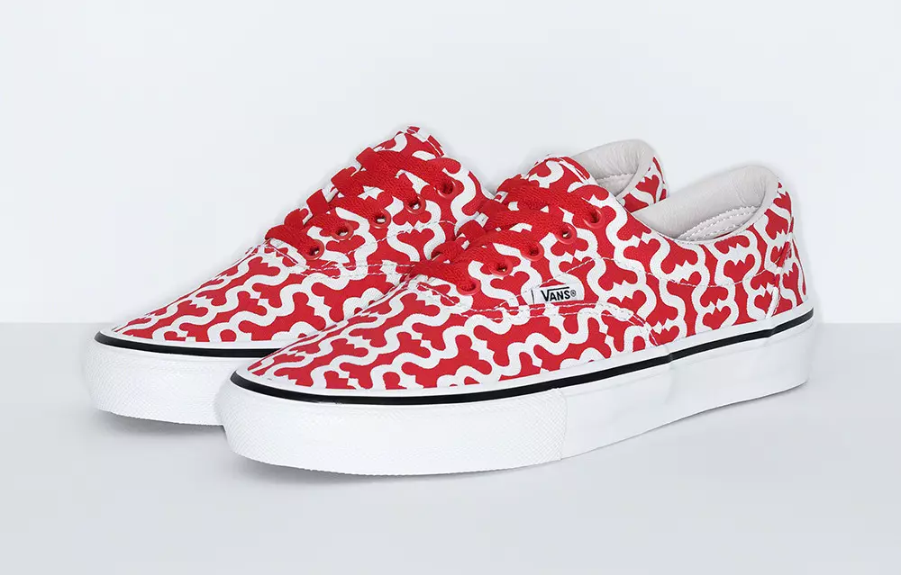 Data e publikimit të epokës Supreme Vans Skate