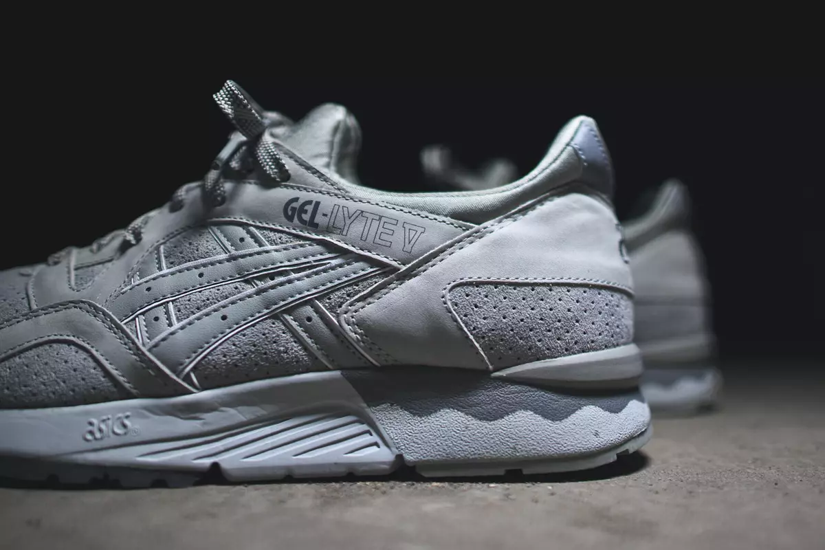 Asics-Gel-Lyte-V-Light-Grey-4