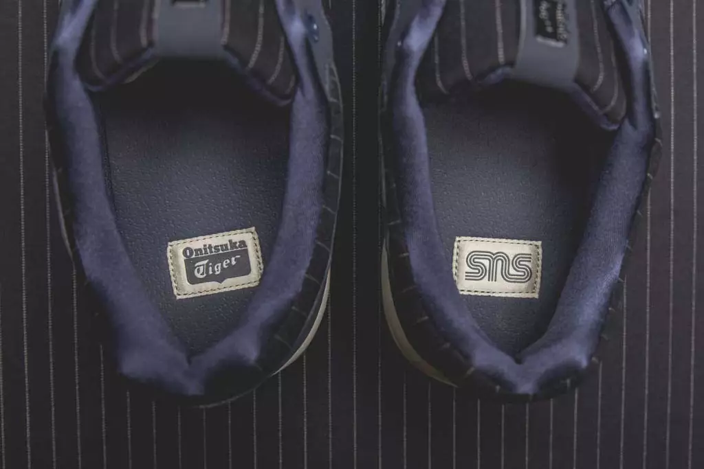 sns-onitsuka-tiger-shaw-runner-krajčír-navy-5