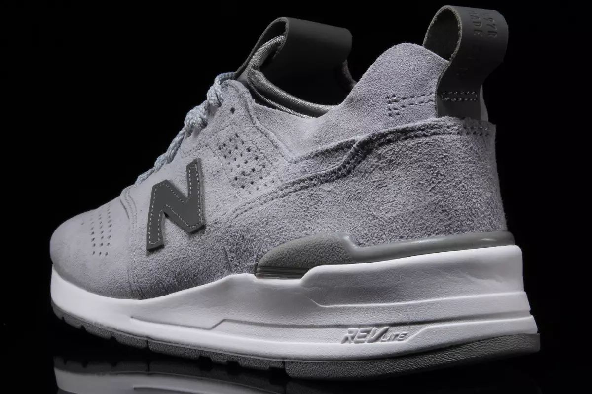 New Balance 997 Cinza Desconstruído