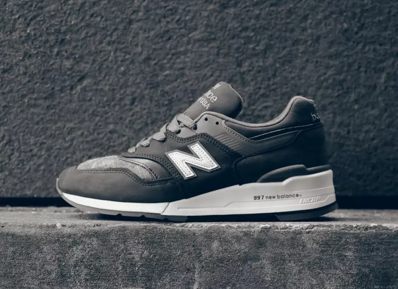 New Balance 997 "Нүүрсний камо"