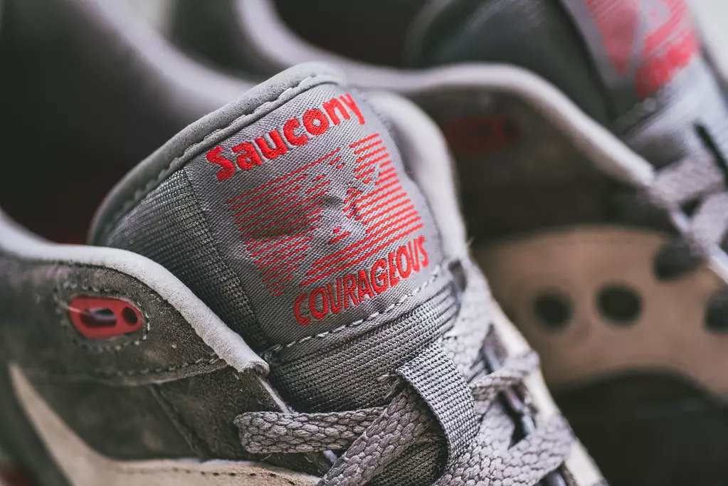 Saucony-Courageous-Premium-Gris-1