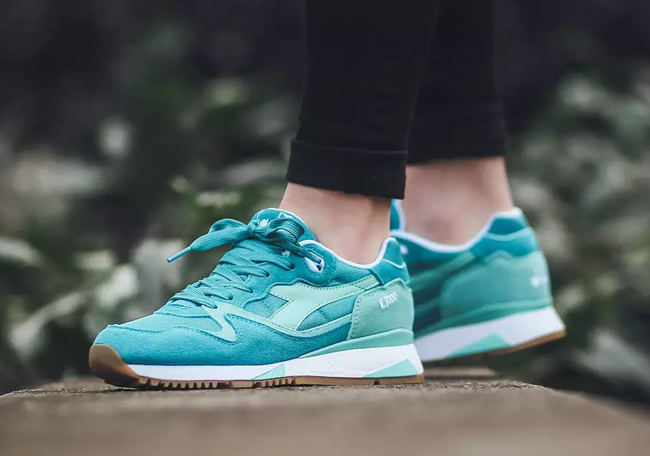 Diadora V7000 Aqua Paketi