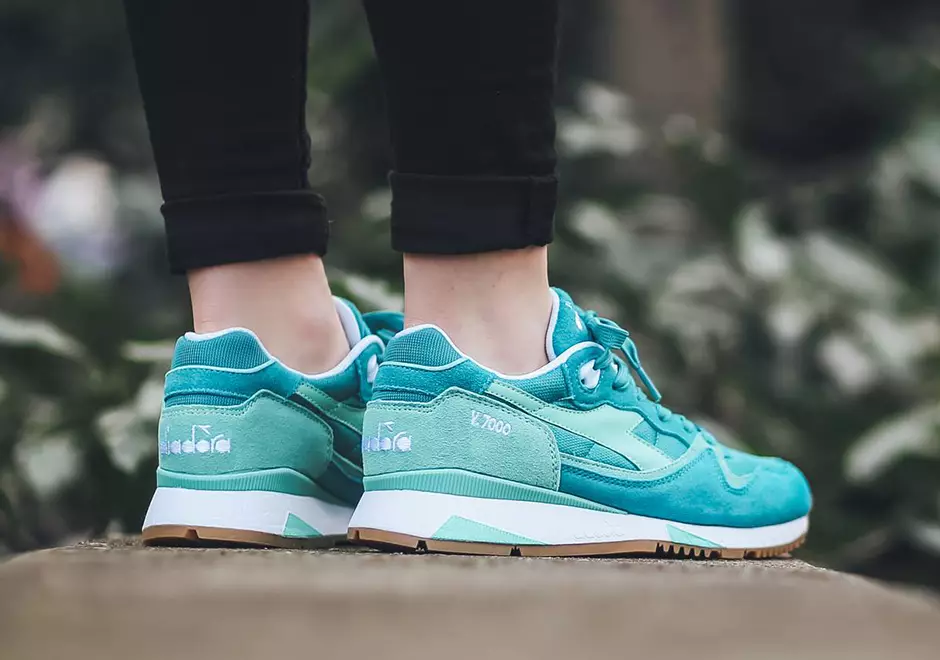 Diadora V7000 Aqua Paketi