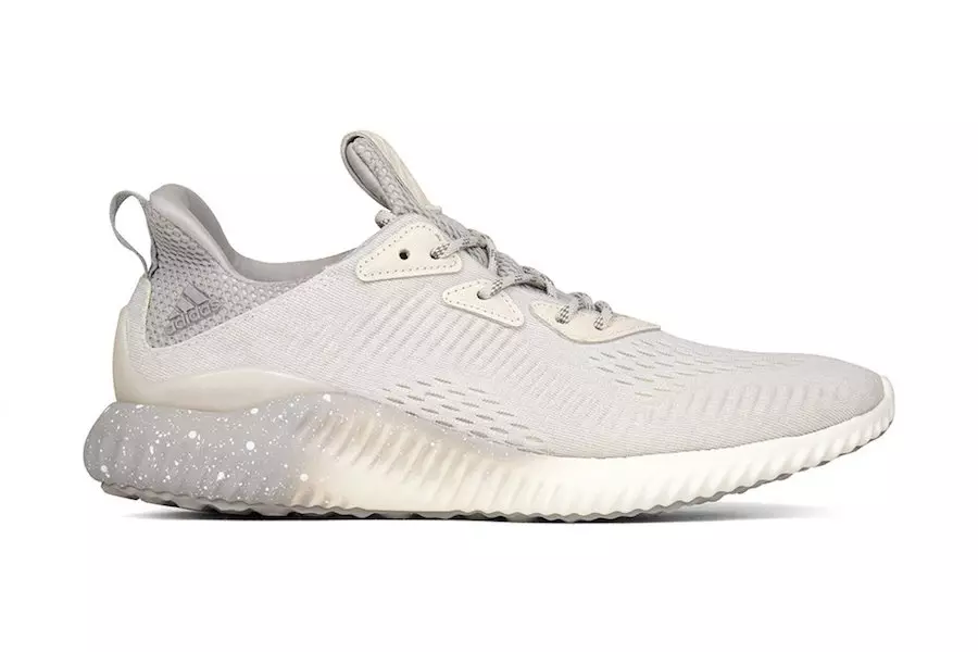 Hukmron chempion x Adidas Alpha Bounce