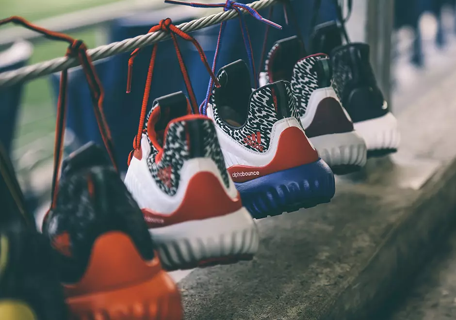 adidas AlphaBounce NCAA Bowl-Pack