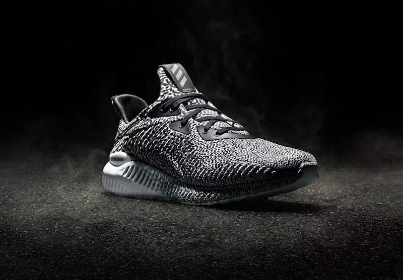 Cluiche adidas AlphaBounce